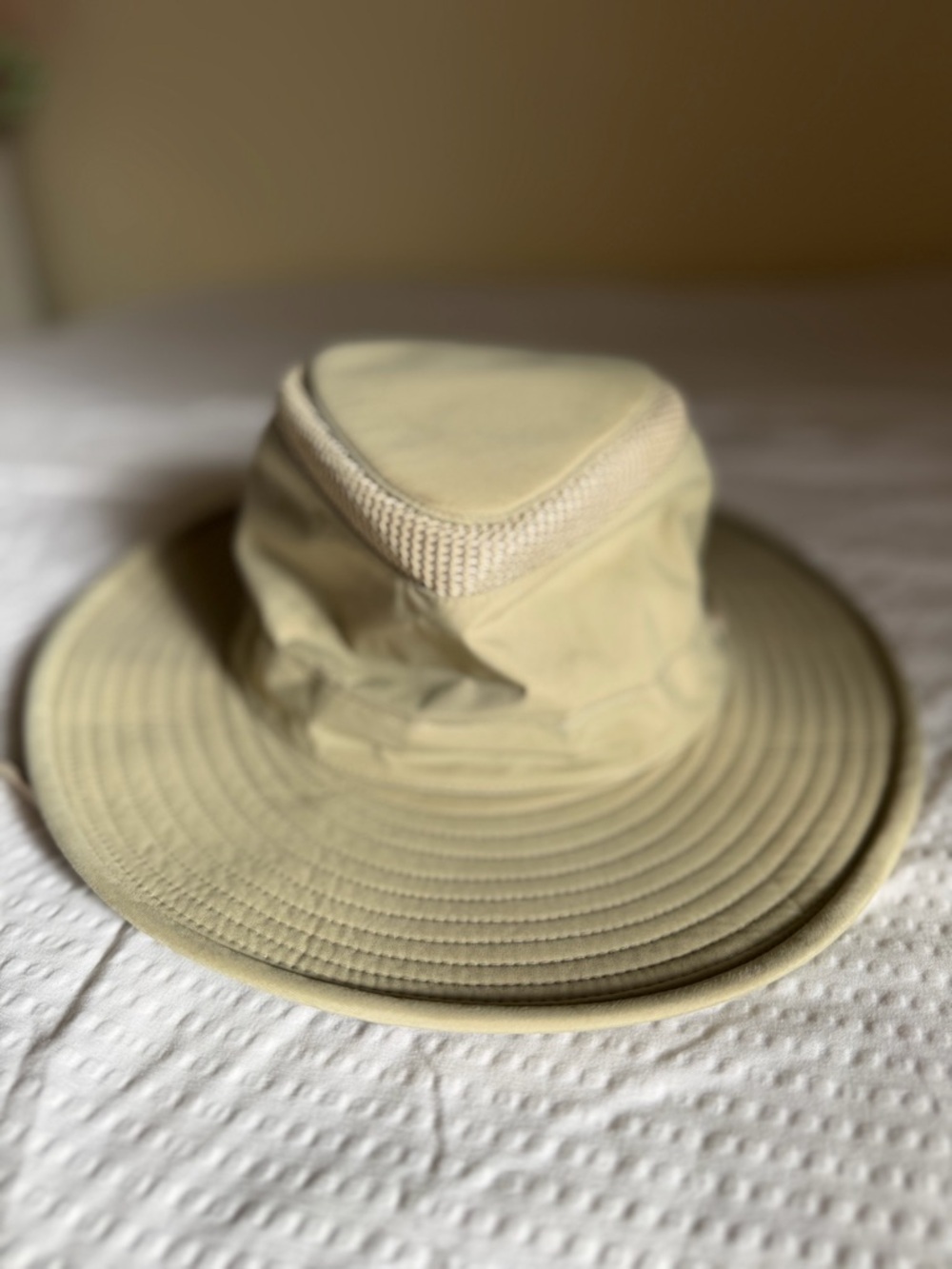 Tilley airflo model LTM6 Wide Brim Sun Hat in Light Khaki